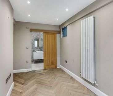 4 Bedroom House To Let - Photo 2