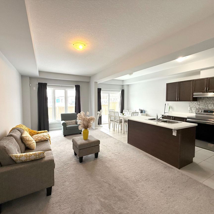 For Lease - 4841 PETTIT Avenue, Niagara Falls, Ontario - Photo 1