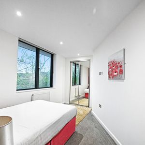 Kirkstall Place - Photo 2