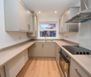 2 bed House - Terraced for Rent - Photo 4