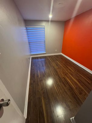 For Lease - 246 John Garland ( Main) Boulevard Unit# 43, Toronto, Ontario - Photo 1