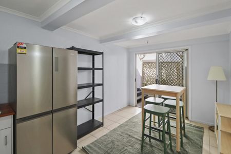 1/68 Cambridge Street, Red Hill - Photo 3