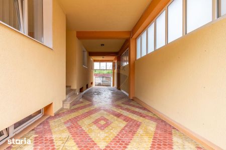0 % COMISION - Casa de inchiriat - Gruia - 8 camere - Photo 2