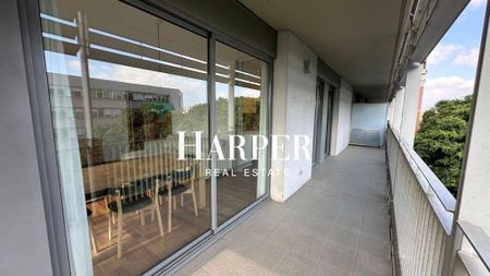 3 room luxury Flat for rent in L'Hospitalet de Llobregat, Spain - Photo 3