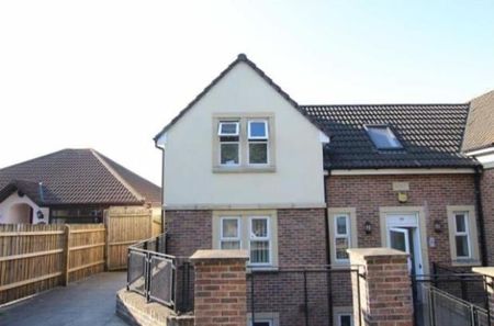 2 Bed Flat, Bedminster Down Road, BS13 - Photo 3