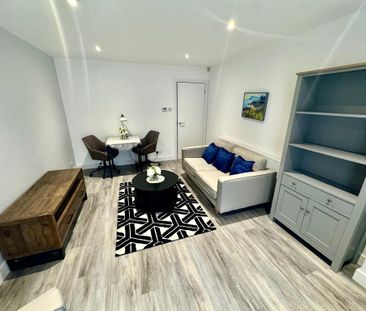 2 bedroom townhouse to rent - Photo 1