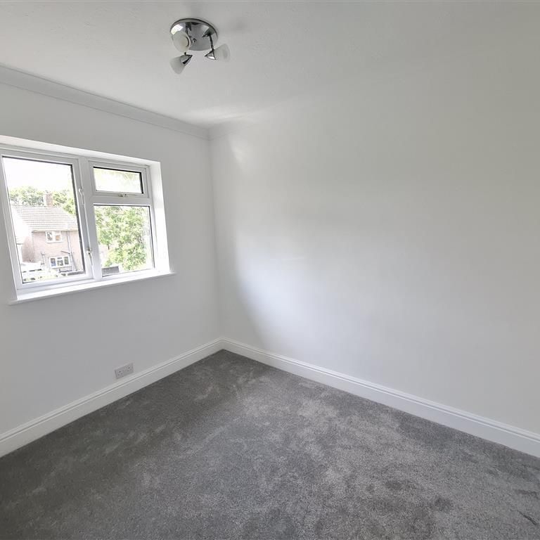 Long Chaulden, HEMEL HEMPSTEAD - Photo 1