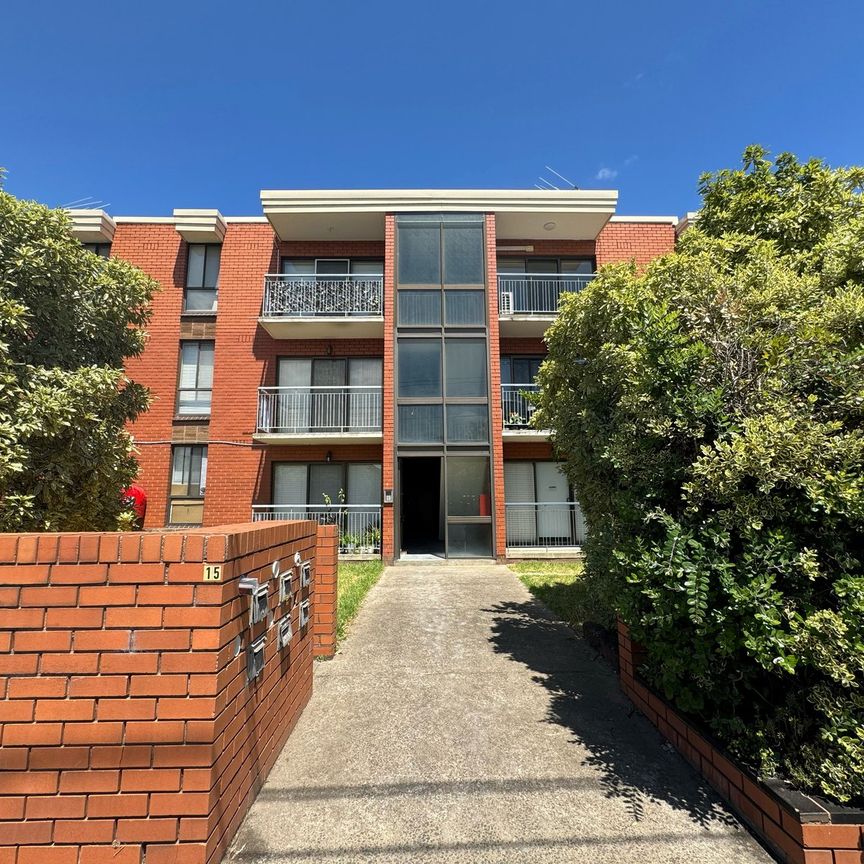 12/13-15 Maribyrnong Road, Ascot Vale VIC 3032 - Photo 1