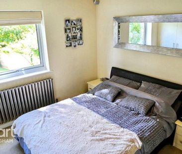 3 bedroom detached house to rent - Photo 5