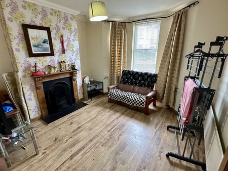 Easter Road, Bournemouth, Dorset - Photo 2