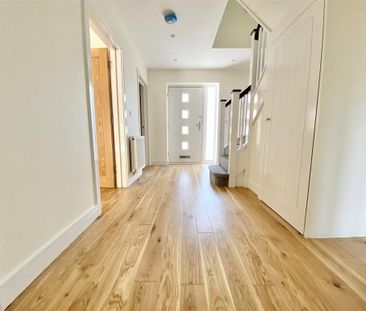 3 bedroom detached bungalow to rent - Photo 1