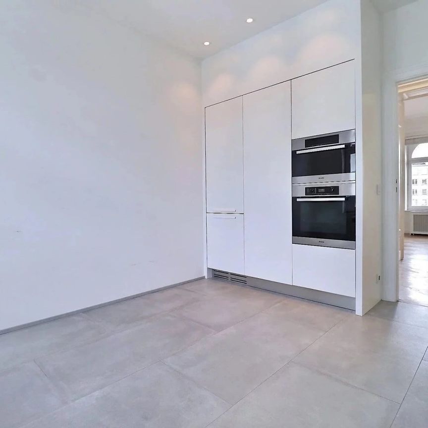Tout savoir sur cet appartement à Etterbeek, à Etterbeek - Foto 1