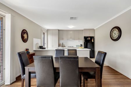 Modern Home in the Heart of Mount Barker - Photo 3