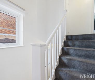 1 bedroom Maisonette - Lincoln Close, Welwyn Garden City - Photo 3