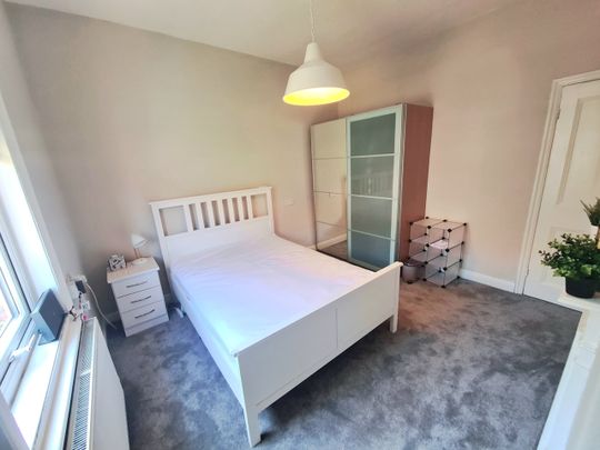 1 Bed Flat, Scarsdale Road, M14 - Photo 1