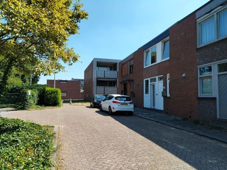 Huis te huur: Elbereveldstraat 494 6466 KN Kerkrade - Photo 2