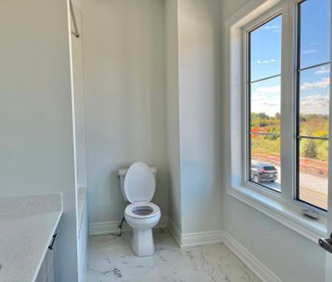 For Lease - 10 Fred Lablanc Drive, Markham, Ontario - Photo 2