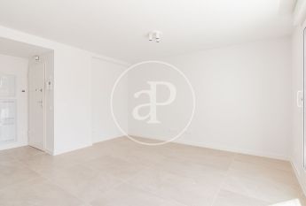 Penthouse for rent in Canillas (Hortaleza)