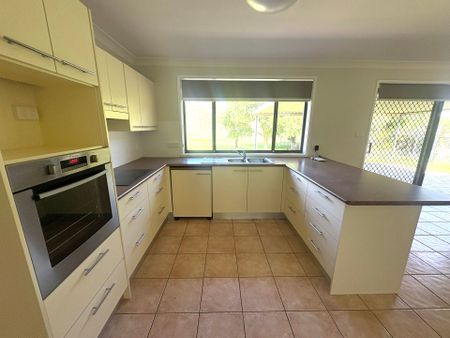 Spacious 4-Bedroom Home in the Heart of Coopernook Village - Photo 4