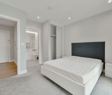 3 bedroom flat to rent - Photo 1