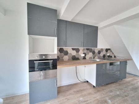 Location Maison 4 pièces 70m² LE HAVRE 76620 - Photo 3