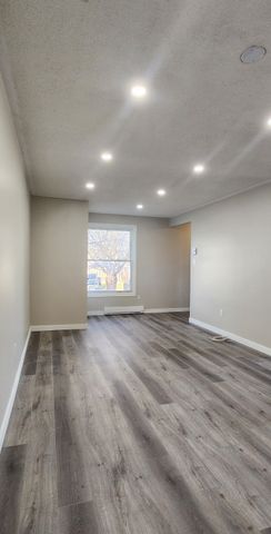 For Lease - 25 Sheldon Street, Brantford, Ontario - Photo 2