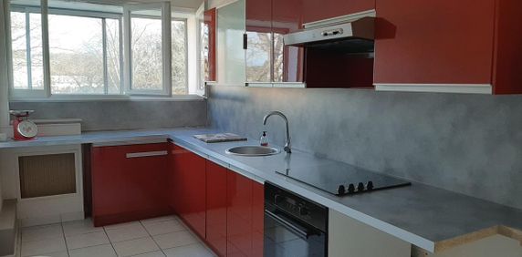 Location Appartement 3 pièces 73m² CHERBOURG OCTEVILLE 50130 - Photo 2