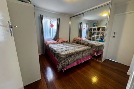 52 Milanion Crescent, - Photo 5