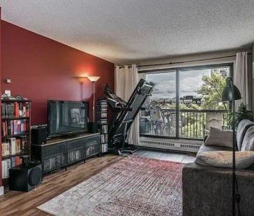 Spacious 2 bedroom condo in Beltline | 4F - 924 14 Avenue Southwest... - Photo 1