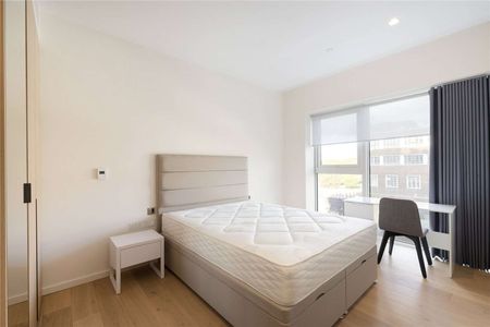 Smart apartment in the exclusive Lillie Square development. - Photo 5