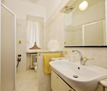 Appartamento via Vittorio Emanuele II 323, Centro, Bra - Photo 1
