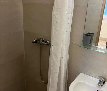 Pronájem bytu 1+1 32 m² - Fotografie 3