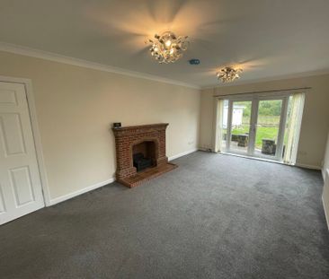 Frederick Place, Swansea, SA7 - Photo 3
