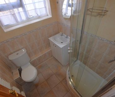 2 bedroom bungalow - semi detached to rent - Photo 4