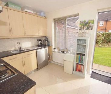 Boothroyd Drive, Leeds, LS6 - Photo 5
