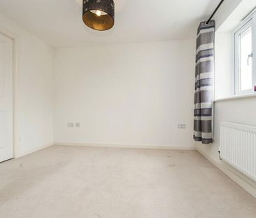 4 bedroom detached house to rent - Photo 4