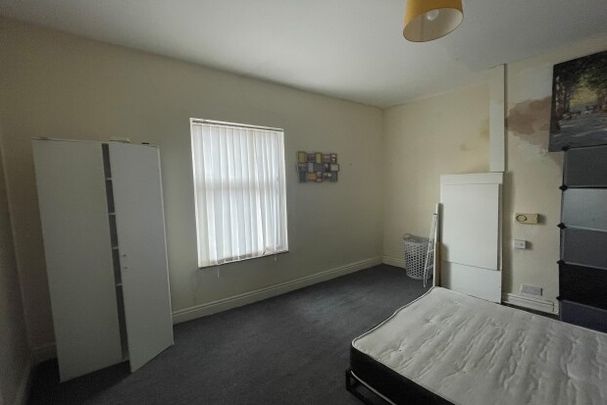 Sark Road, L13 - Photo 1