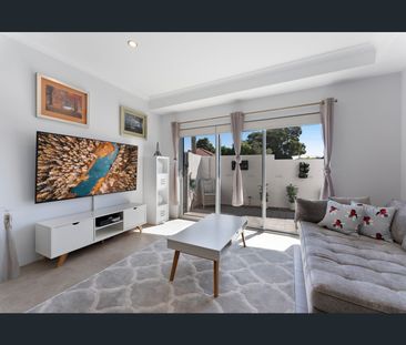 3/163 Eton Street, Joondanna WA 6060 - Photo 3