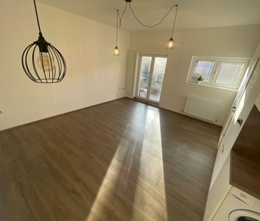 Pronájem bytu 1+kk • 34 m² bez realitkyKutnohorská, Praha - Dolní M... - Photo 2