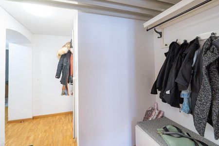 Zentrale 2.5-Zi. Wohnung mit Sitzplatz - Photo 4