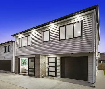 5 bedrooms Modern family home in Papatoetoe - Photo 1
