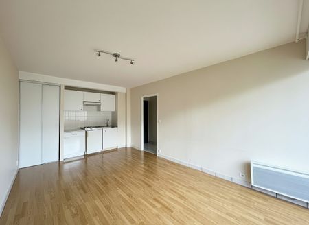 Location Appartement 2 pièces 32m² RODEZ 12000 - Photo 2