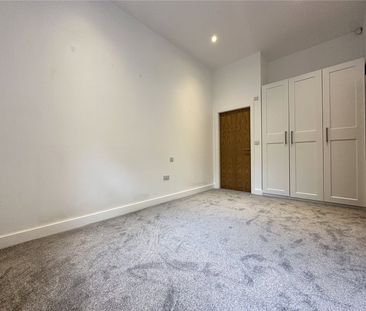 21, Allerton Park, Leeds, West Yorkshire, LS7 4AJ - Photo 1