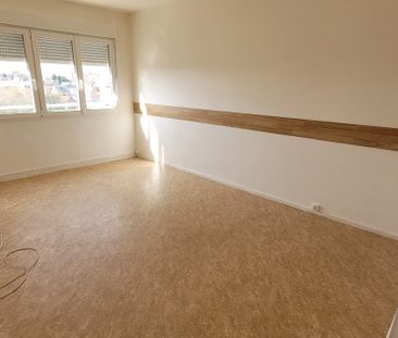 Location Appartement 2 pièces 40m² MAUBEUGE 59600 - Photo 1