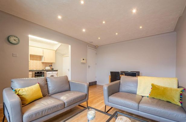 3 bedroom house to rent - Photo 1