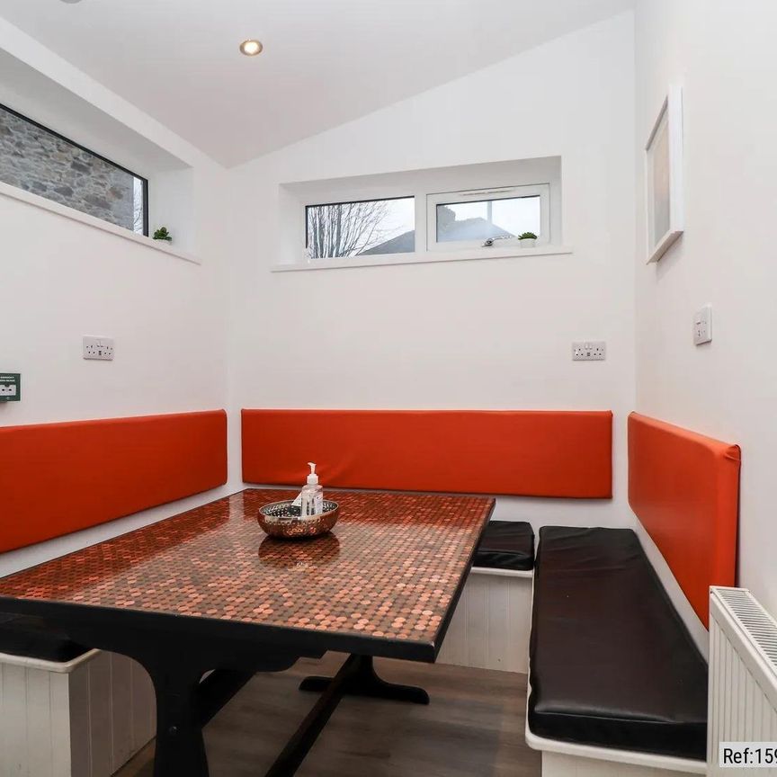 1 bed Penthouse in 60 Wellington Road , Camborne, TR14 7LQ - Photo 1