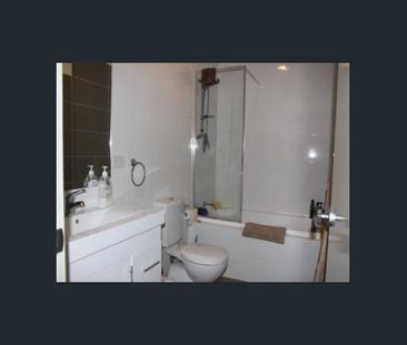 3 Bedroom Townhouse.. Be quick to inspect! - Photo 5