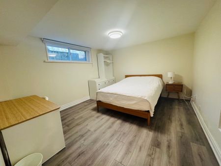 For Lease - 420 Paliser Crescent, Richmond Hill, Ontario - Photo 3