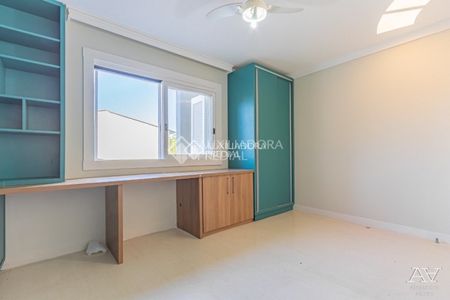 Casa com 5 quartos e 267m² para alugar em Marechal Rondon, Canoas. - Photo 5