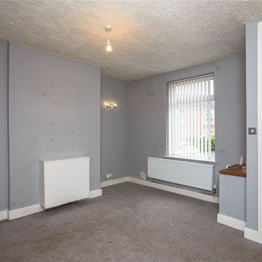 Afghan Street - Photo 1